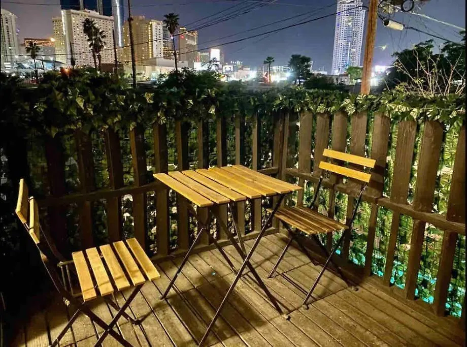 Holiday home 5 Mins Drive To Strip Conventioncenter House /Pool Villa Las Vegas
