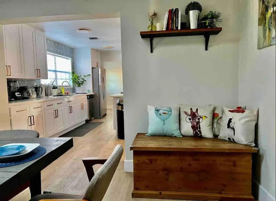 5 Mins Drive To Strip Conventioncenter House /Pool Villa Las Vegas 0*,  United States