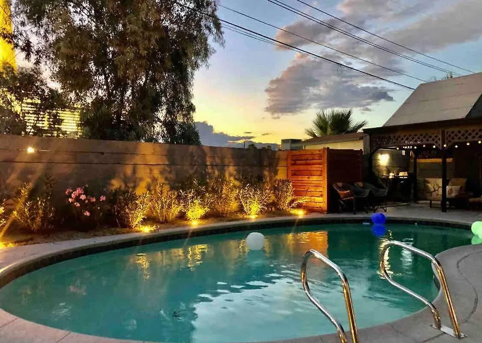 5 Mins Drive To Strip Conventioncenter House /Pool Villa Las Vegas Holiday home