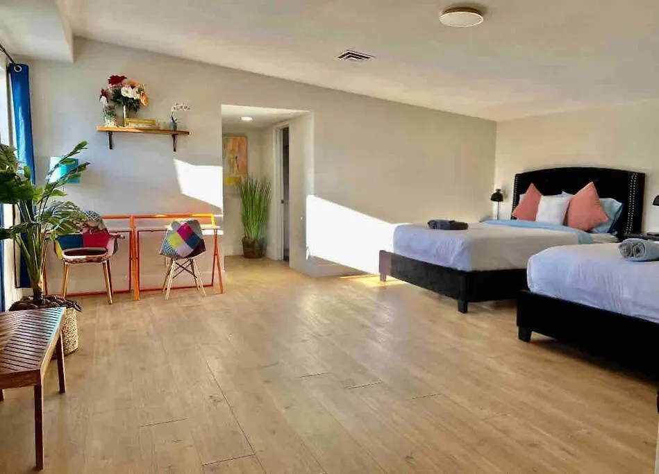 Holiday home 5 Mins Drive To Strip Conventioncenter House /Pool Villa Las Vegas United States